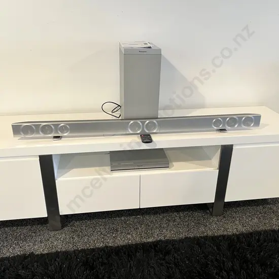 Panasonic Home Theatre System Model SC-HTB770 with remote and Manual