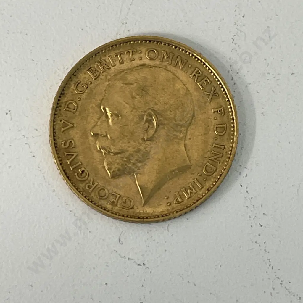 Gold 1916 Half Sovereign with leather pouch Image 1++