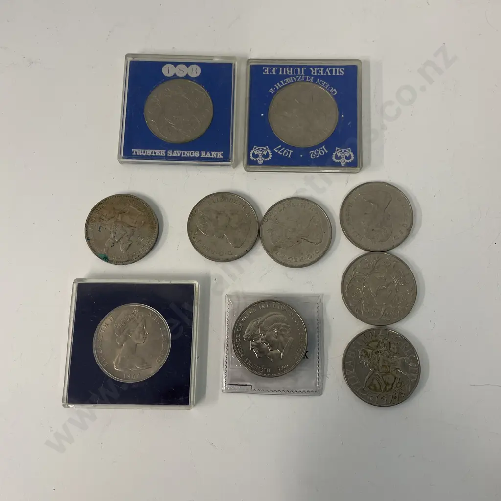 Assortment of Vintage coins including Commemorative Image 1++