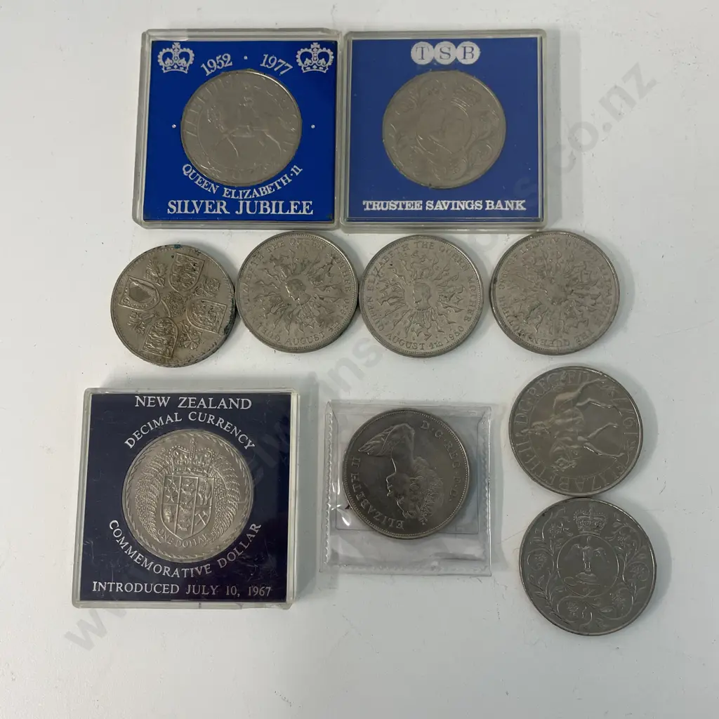 Assortment of Vintage coins including Commemorative Image 1++