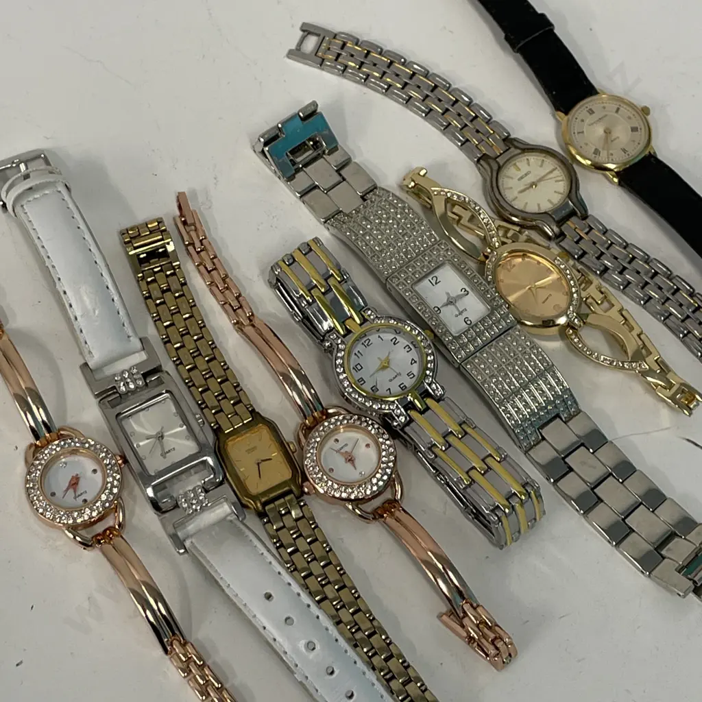 Assorted womens watches Image 1++