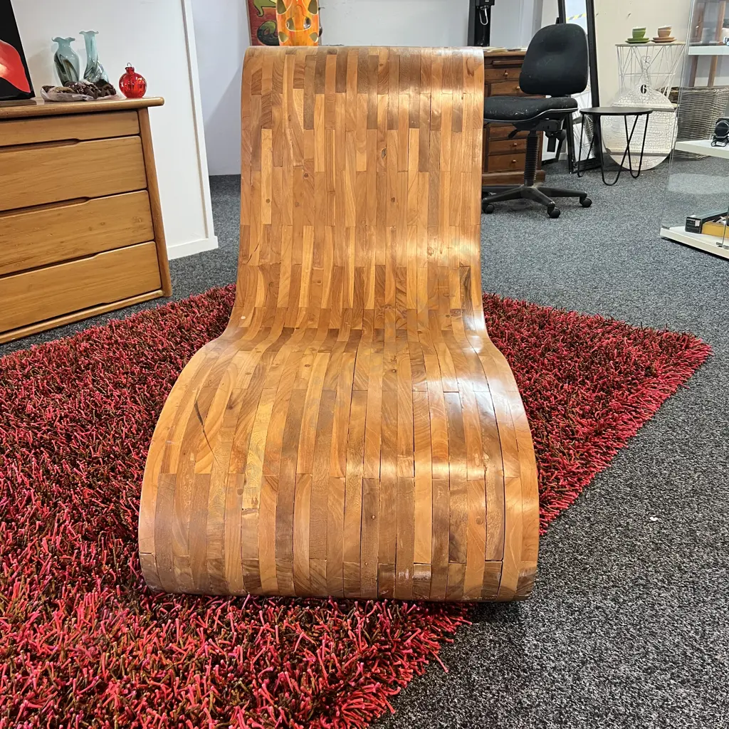 Funky Mid Century Style Solid Wood Curvese Chair. H83 L125 W59cm Image 1++
