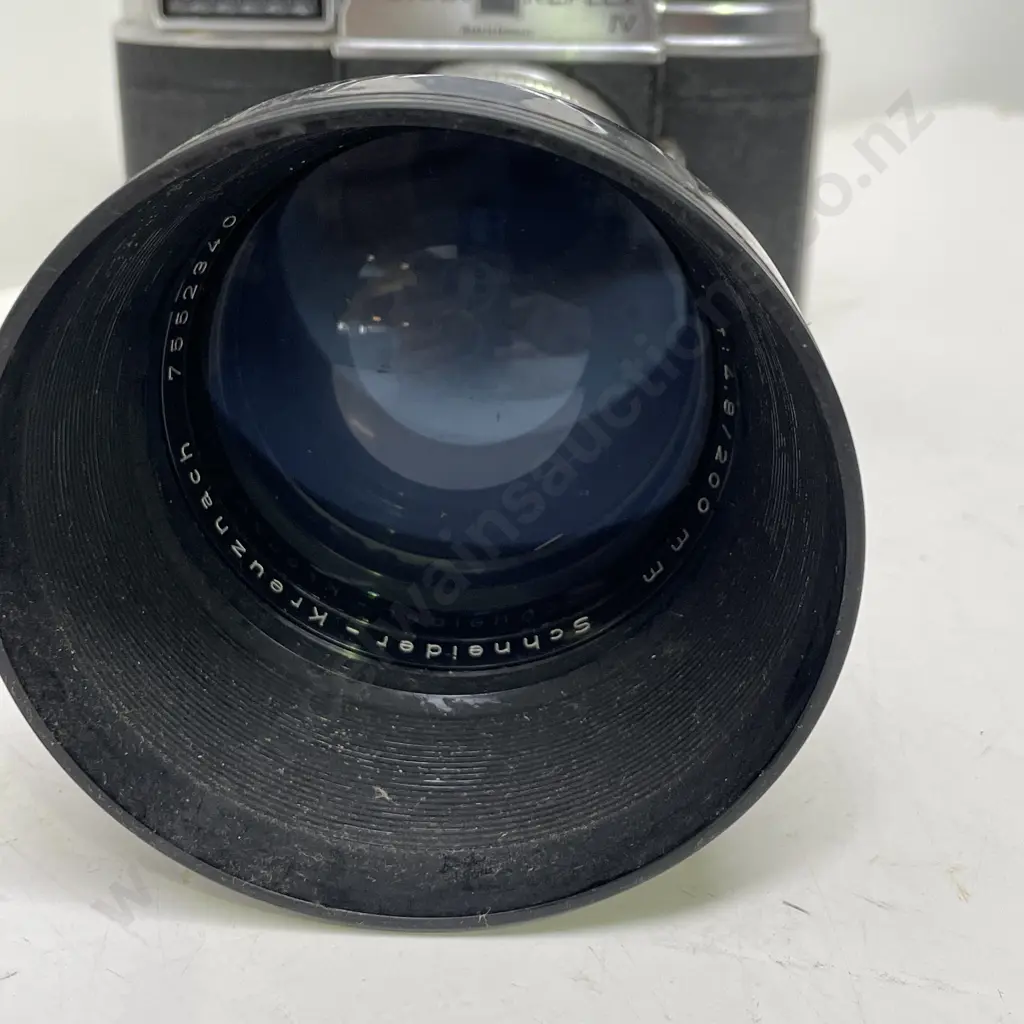 Vintage Kodak Retina Reflex iV with Schneider-Kreuznach Lens Image 1++