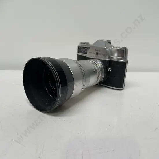 Vintage Kodak Retina Reflex iV with Schneider-Kreuznach Lens