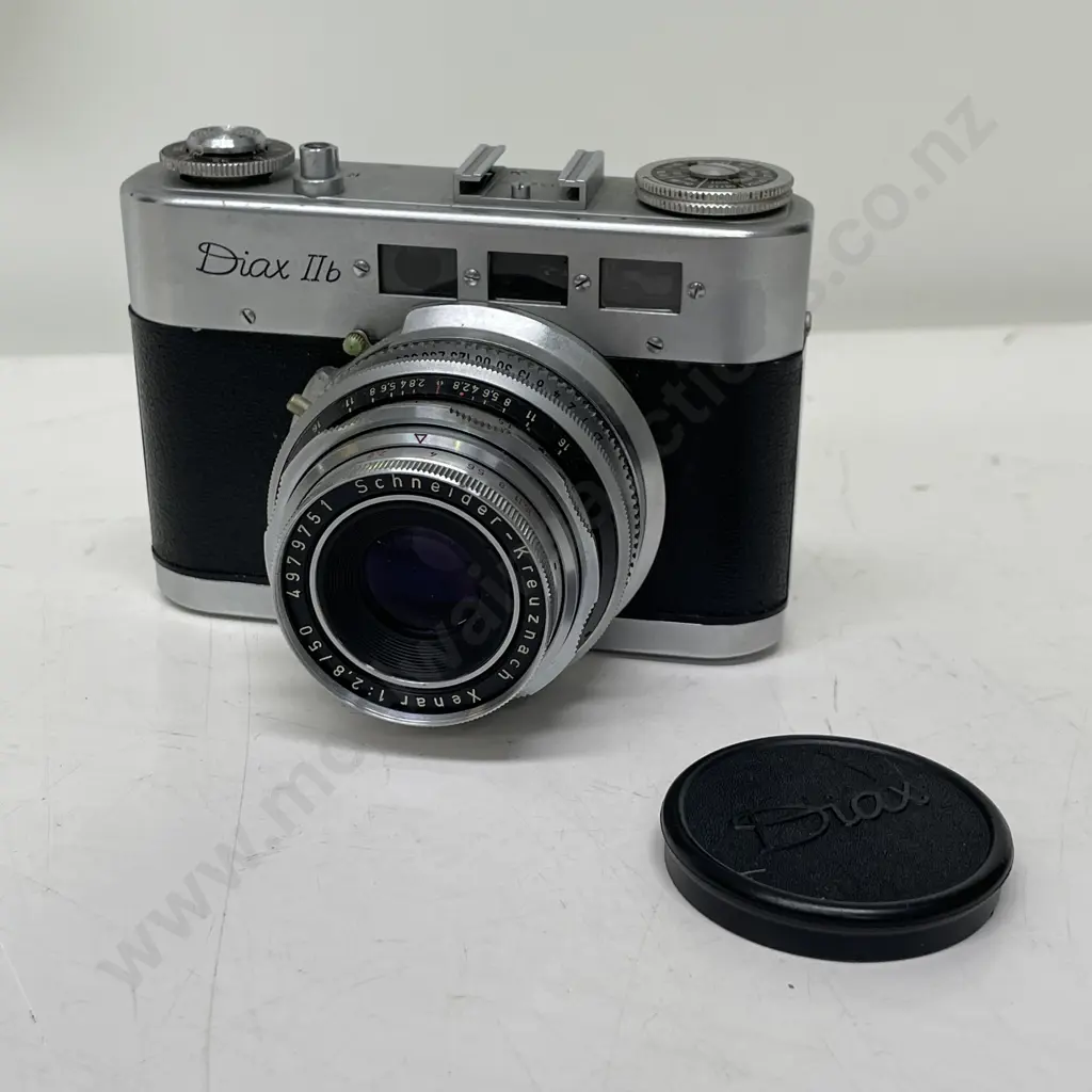 Vintage Diax IIb with Schneider-Kreuznach Lens Image 1++