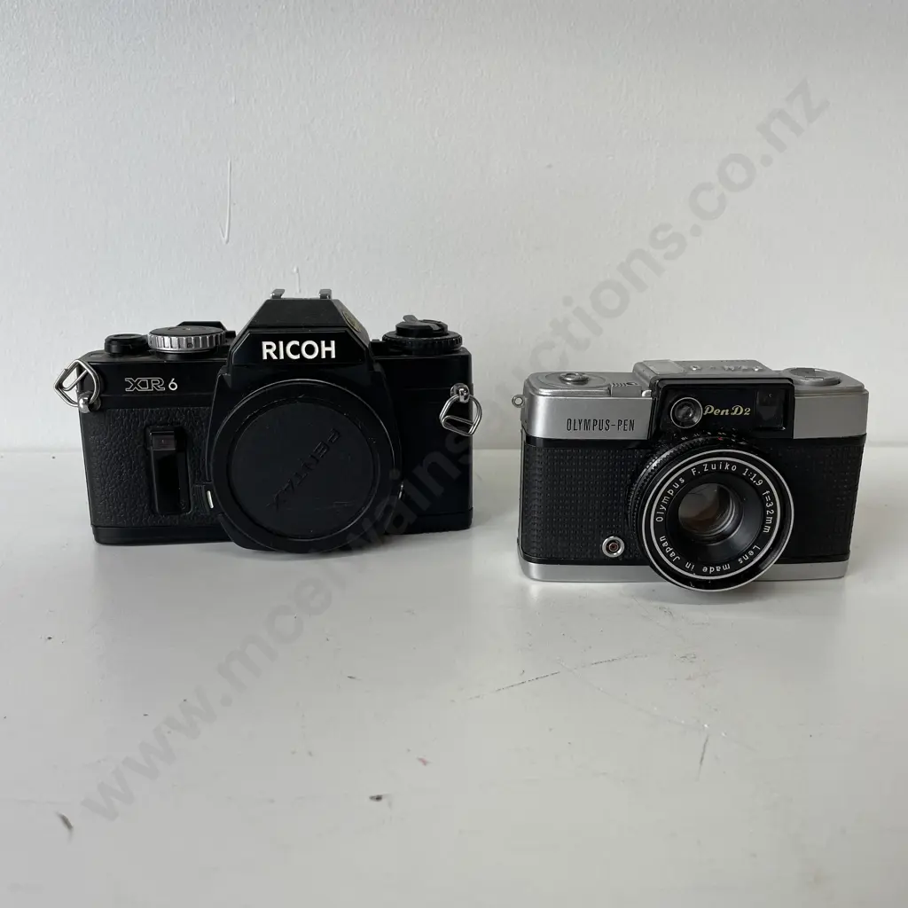 2 Vintage Cameras Ricoh XR6 and Olympus PenD2 Image 1++
