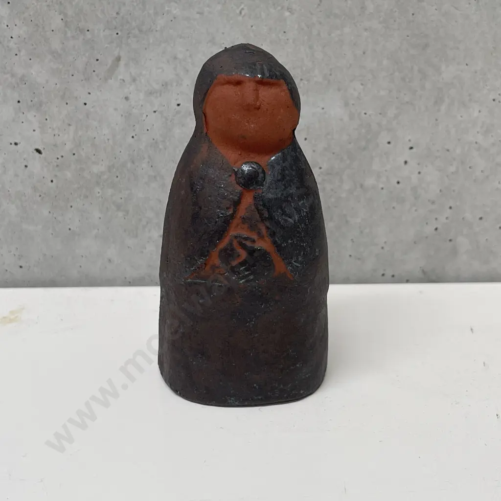 Vintage Thyssen Keramik Terracotta Woman Figurine Image 1++