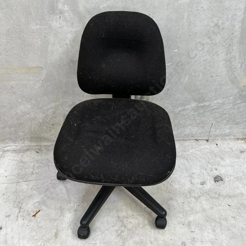 EOS Graphic 2 Office Chair. Height, Back Angle and Back Height Adjustable - all working Image 1++