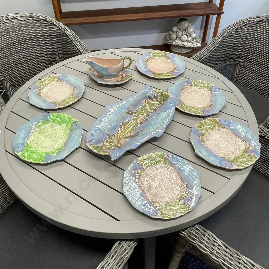 Vintage Melba Ware Fish Luncheon Set Image 1++