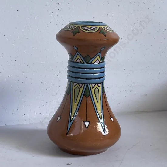Vintage Amphora Handpainted Vase. H15.5cm