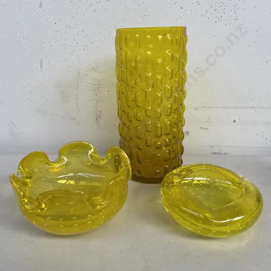 Vintage Art Glass items including bubble glass ashtrays/dishes and relief vase H20cm