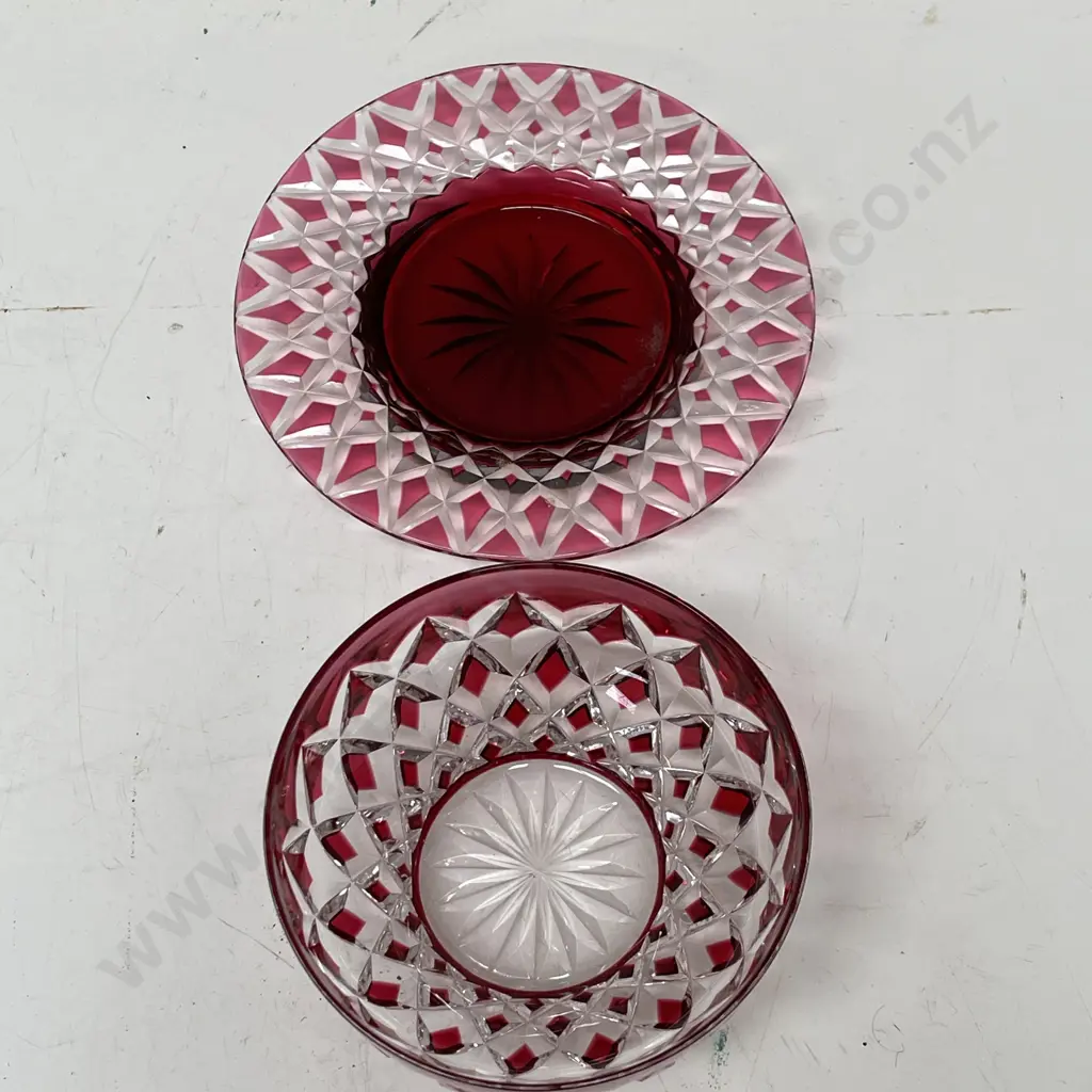 Vintage Crystal Bowl with Plate. Deep diamond cut. Image 1++