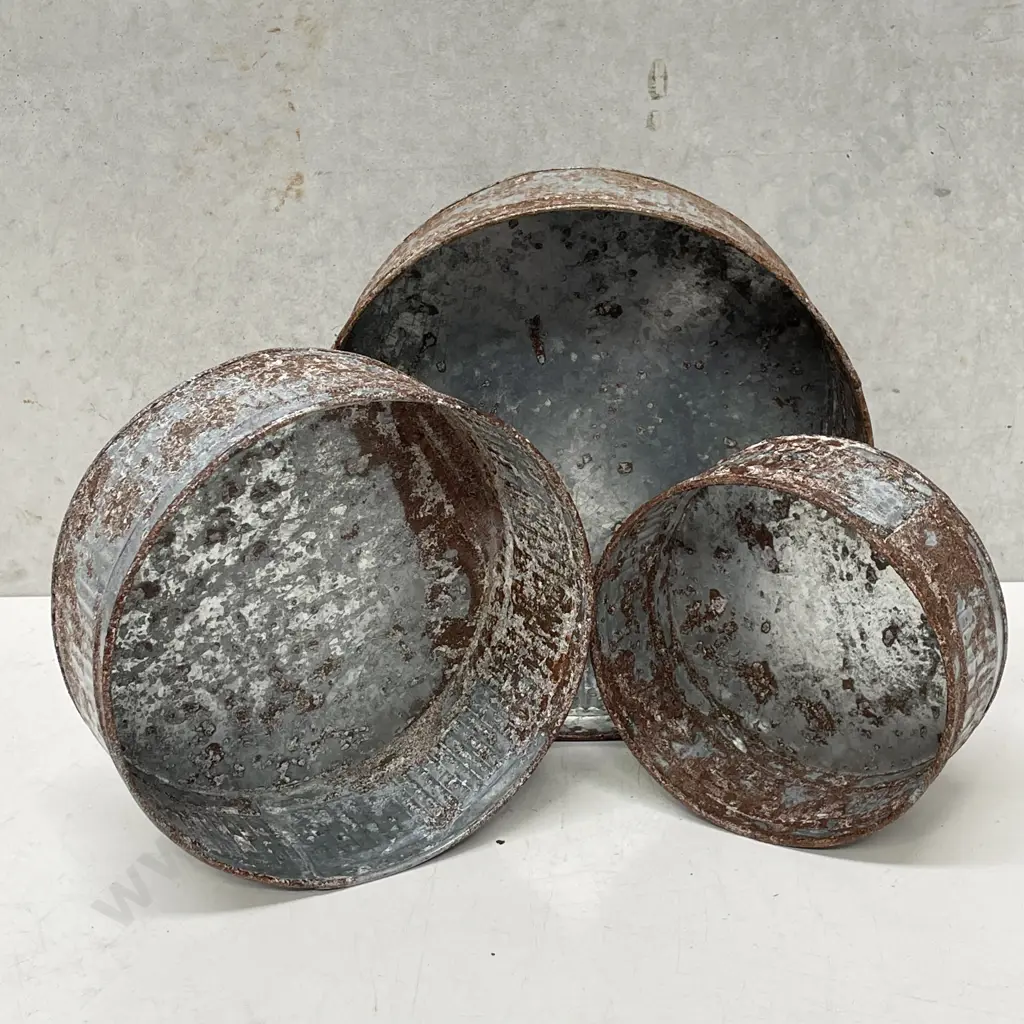 Rustic Zinc Trio of Round Planters Image 1++