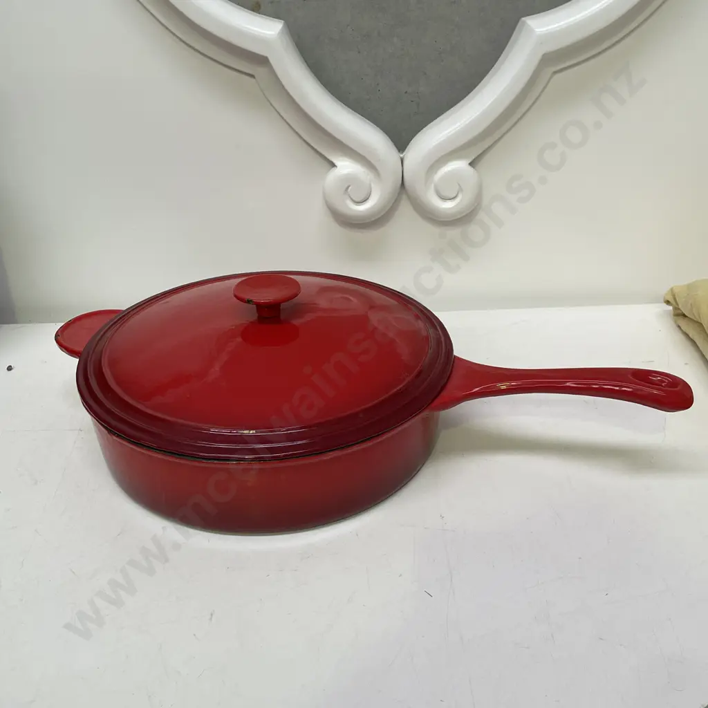 Cast Enamel Large Lidded Pan. Rich red colour Image 1++