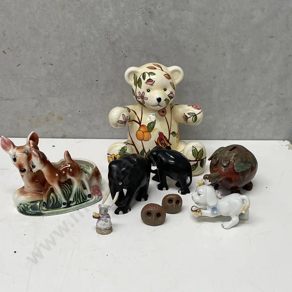 Assortment of Animal Ornaments incl Retro Japanese Bambi Pot Image 1++