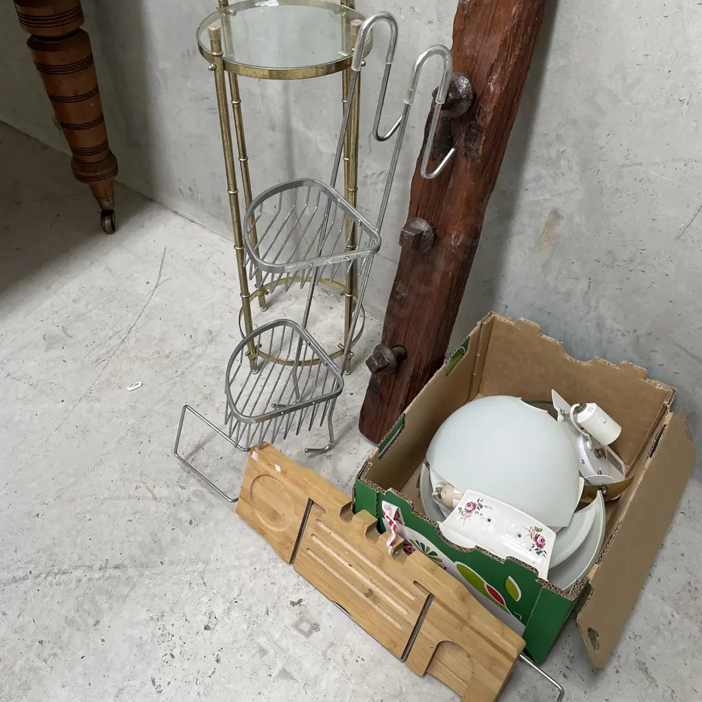 Assorted items including Drift Wood Coat Rack, light shades, bathroom caddys etc Image 1++