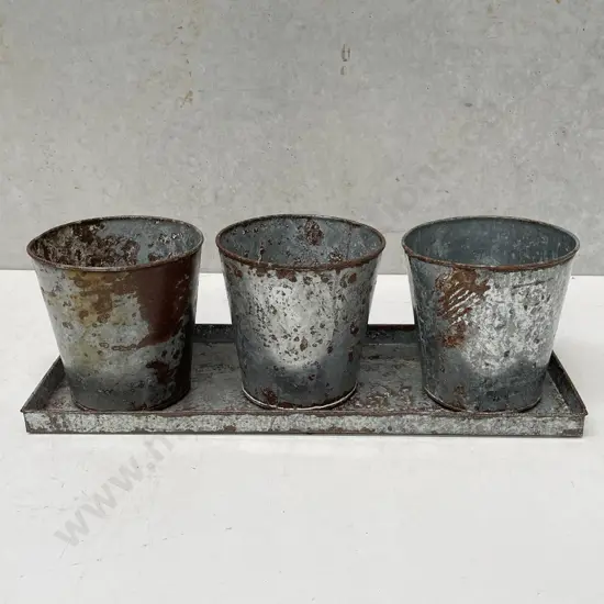 Rustic Zinc Trio of Pots on Undertray