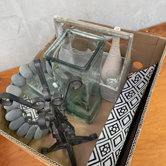 Box of Assorted Items