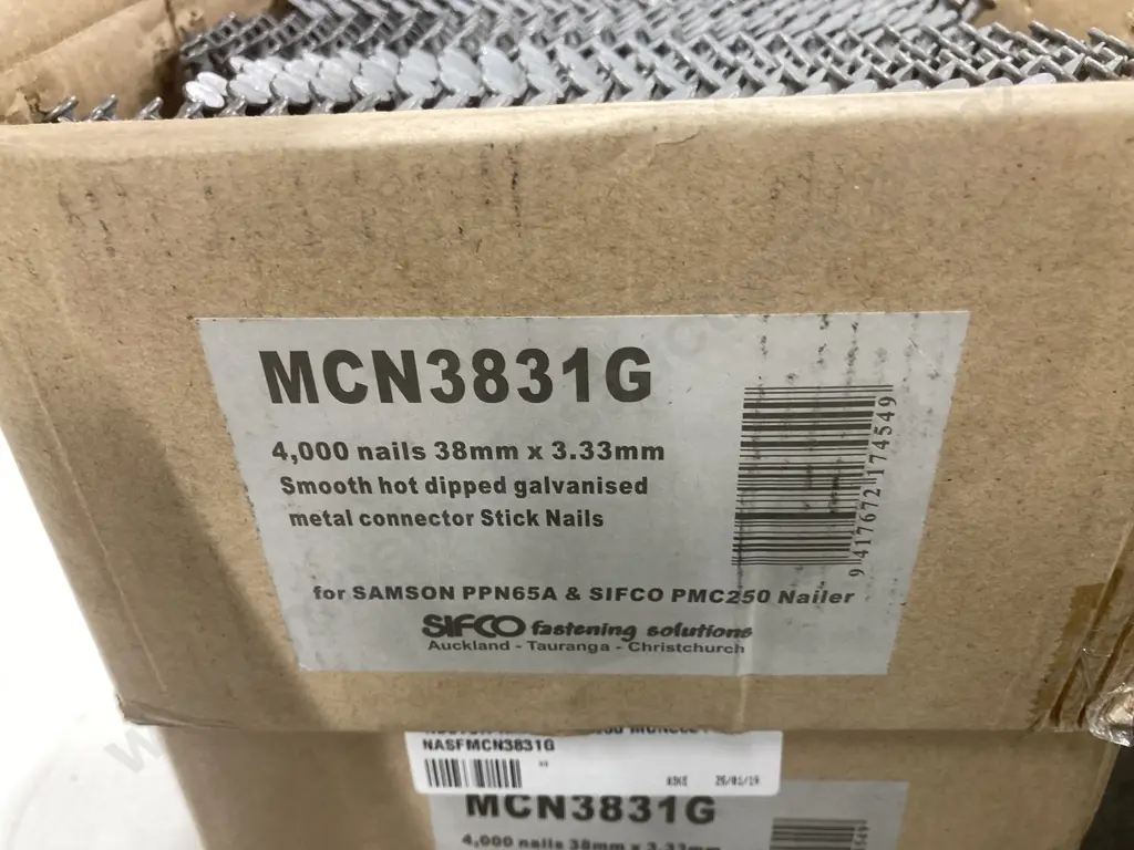 Sifco 38 x 3.33mm Galvanised Metal Connector Stick Nails, 2 Boxes of 4000 Nails (MCN3831G) Image 1++