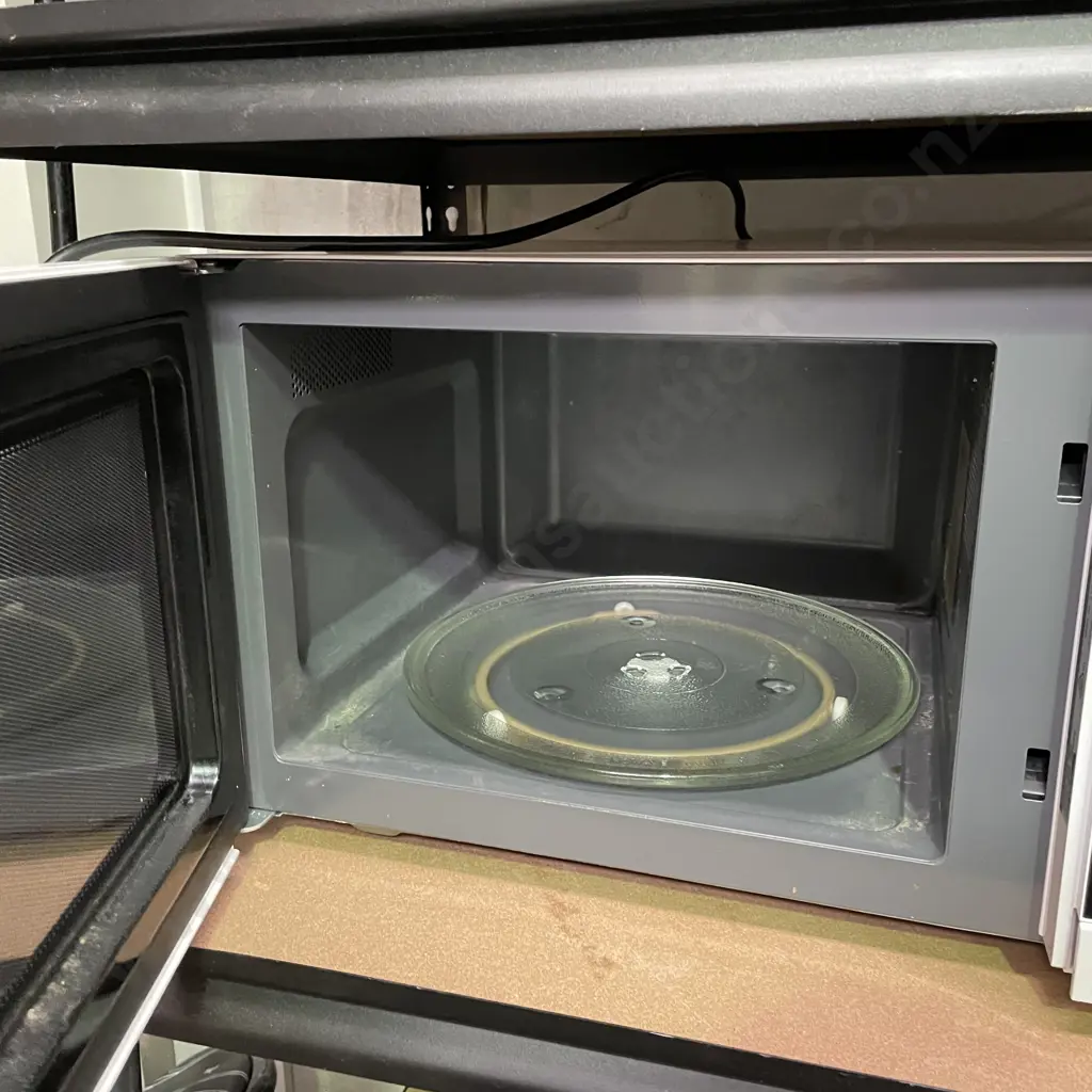 Sharp Microwave  Image 1++