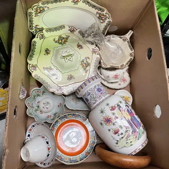 Box Lot incl John Haddock and Sons 'Minerva' items etc