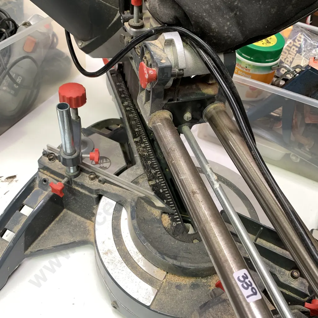 Ozito SCMS-2125 254mm Sliding Compound Mitre Saw - has had limited use Image 1++