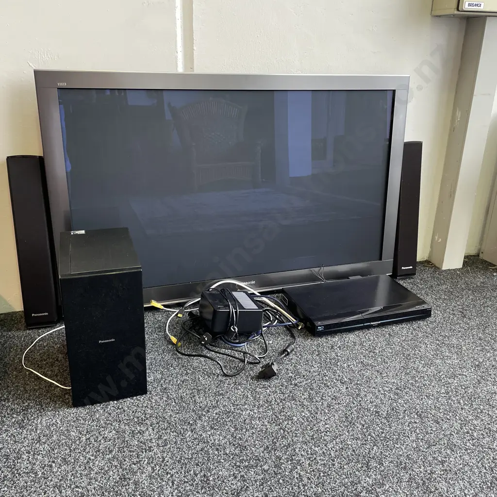 NO RESERVE Panasonic 50in Plasma Viera TV model THP50V20Z with Panasonic Sound System Image 1++