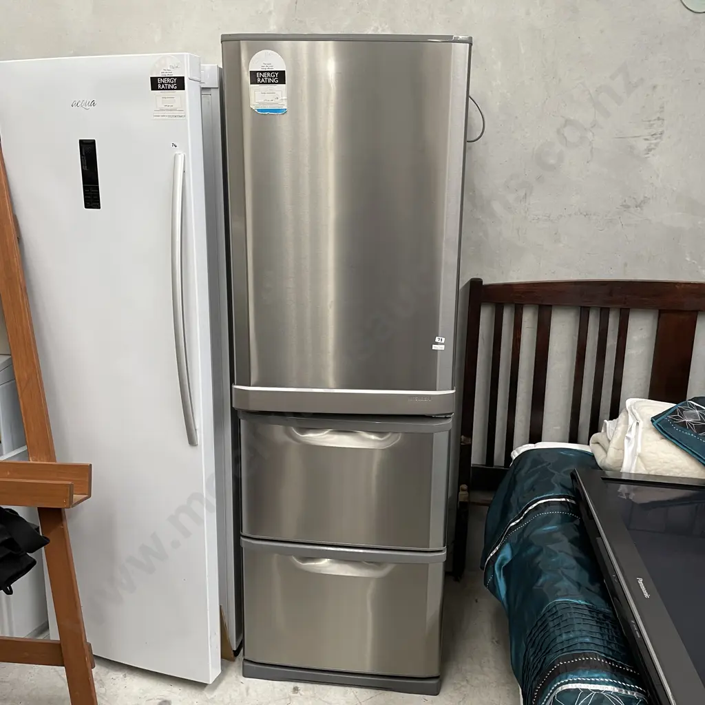 Mitsubishi Refrigerator Freezer Model MR-CU415T-ST-A Image 1++