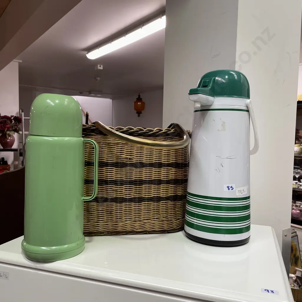 Vintage Cane Basket with two vintage thermos's and cups Image 1++