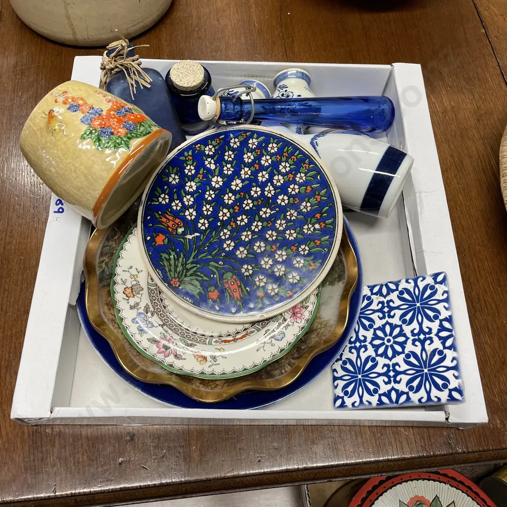 Box of Assorted items Image 1++