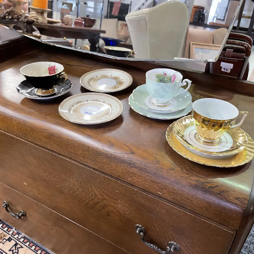 Assorted Porcelain Teaware Including Aynsley etc Image 1++