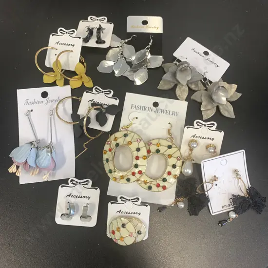 Assortment of Costume Jewellery As New Earrings