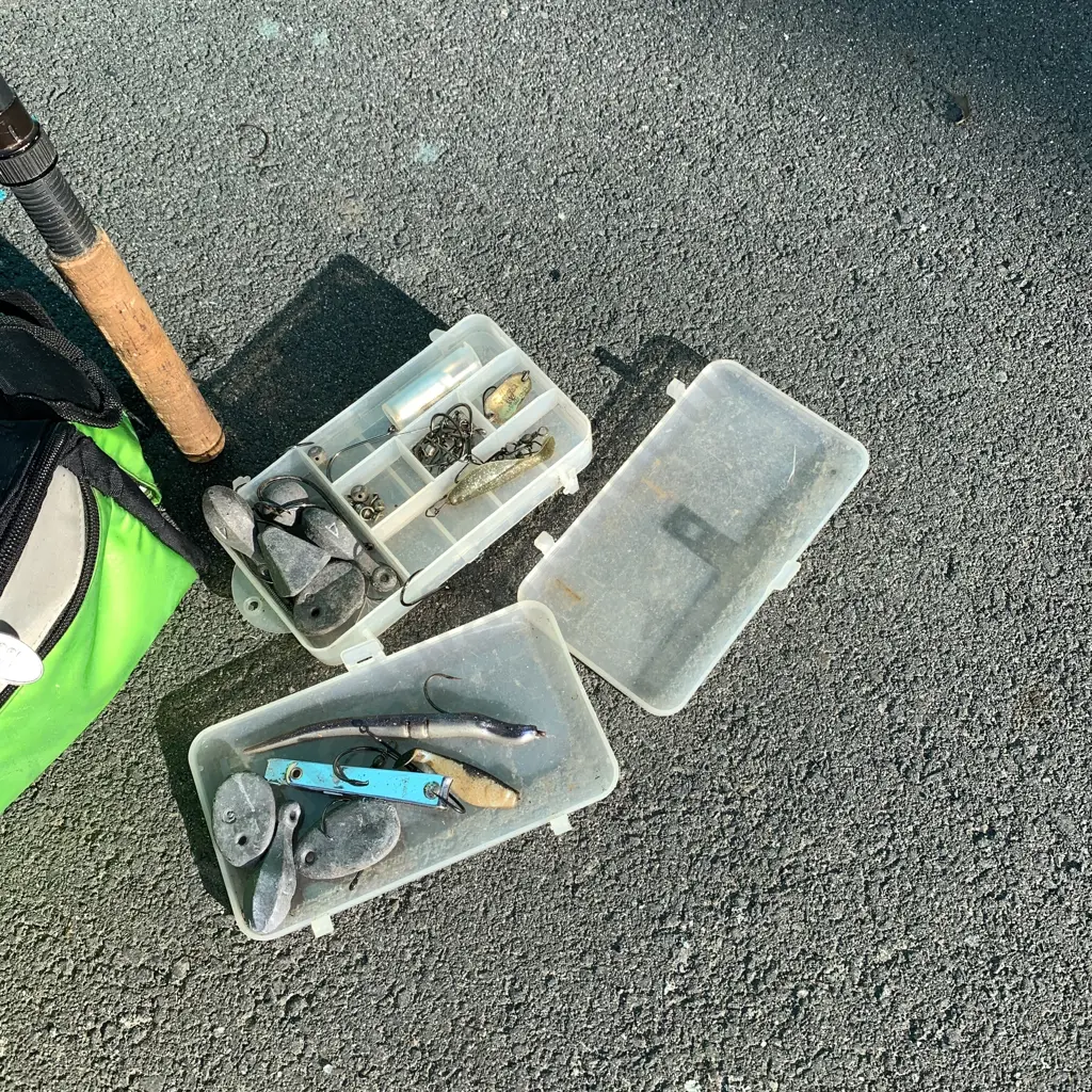 Okuma Epix EB30 Fishing Rod and Cooler bag with hooks, sinkers, lures etc Image 1++