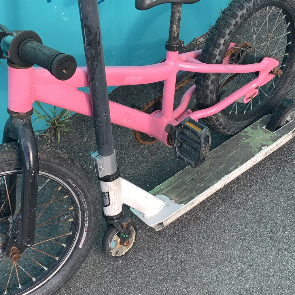 Pink Childs Bike and Scooter Image 1++