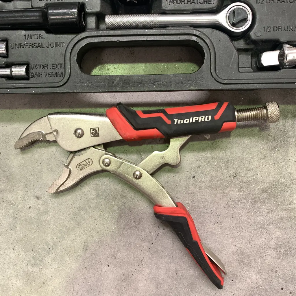 Full Socket set in case with Tool Pro clamps Image 1++