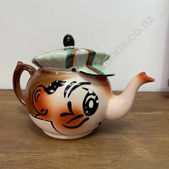 Wade Golfing Teapot