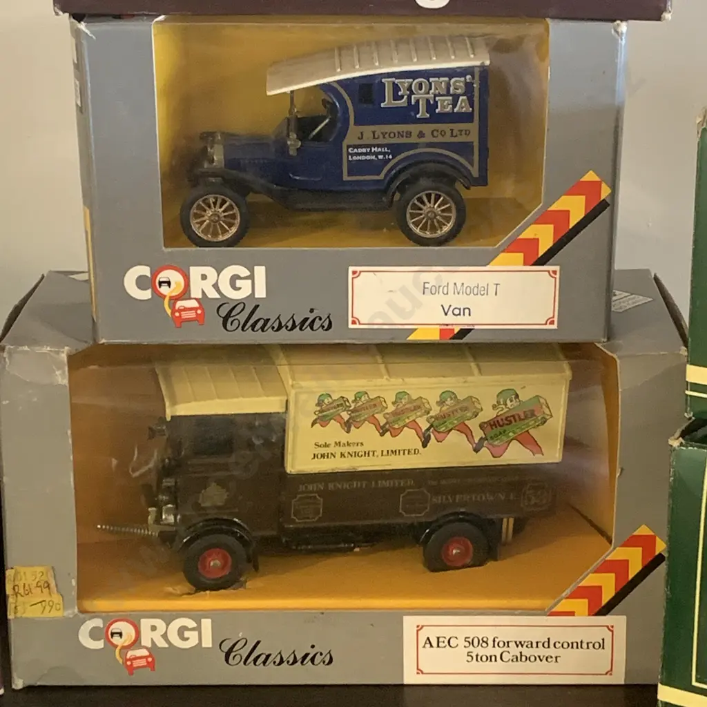 Selection Vintage Corgi Classics Diecast Vehicles x 7, Boxed Image 1++