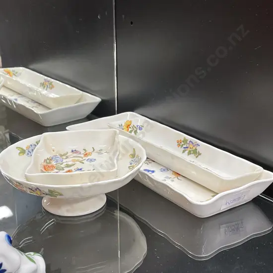 Aynsley Cottage Garden items x 4