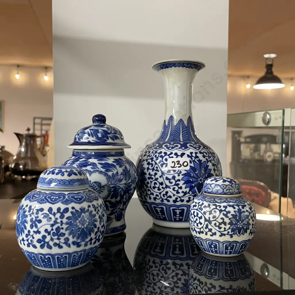 Assortment of Flow blue and white items x 4 Image 1++