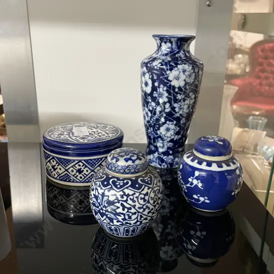 Assortment of Flow blue and white items x 4