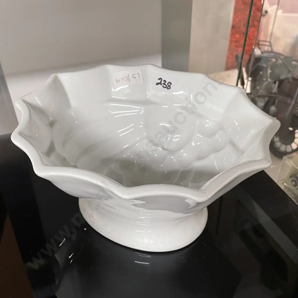 Vintage Ceramic Jelly Mould Image 1++