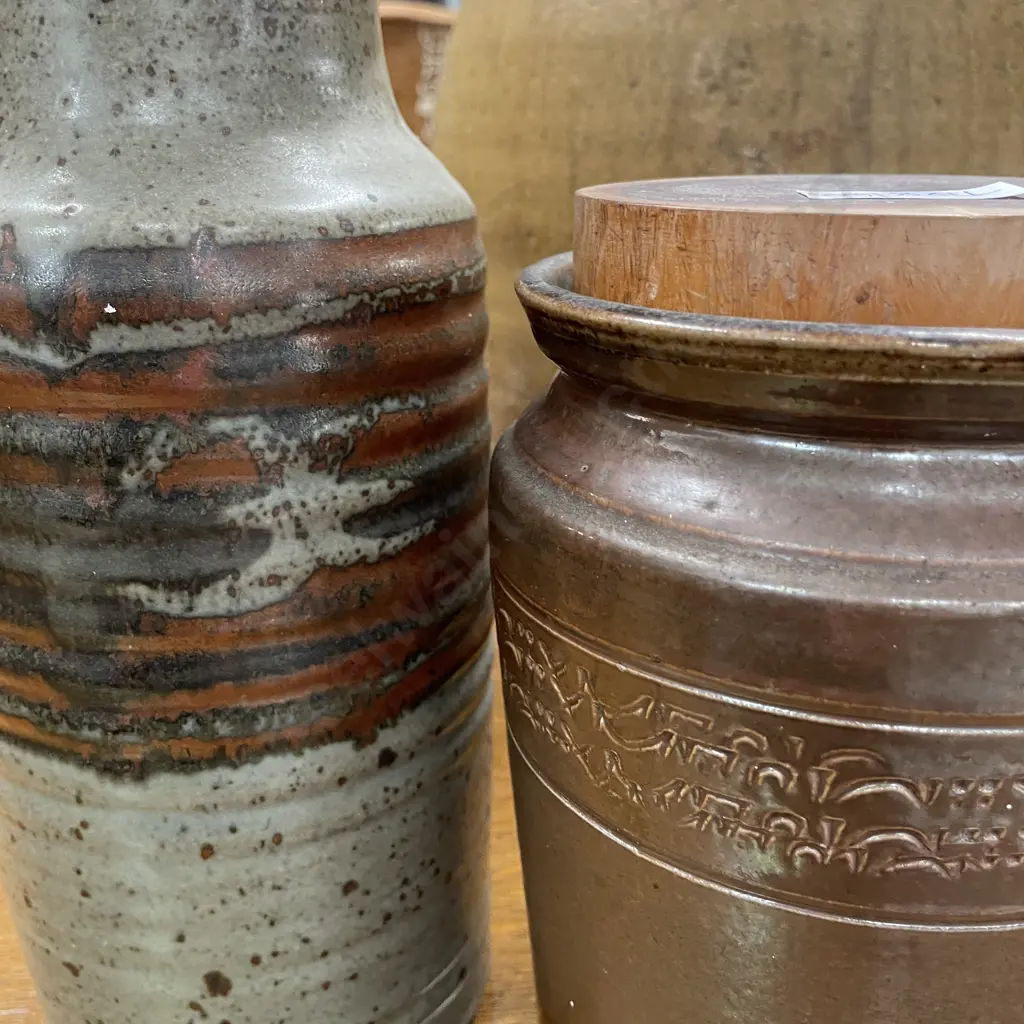 Two NZ Pottery items.  Lidded Jar H22cm. Vase H28cm Image 1++
