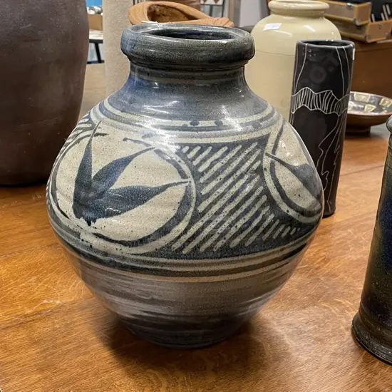 NZ Pottery Warren Tippet Large Ovoid Vase with stylised blue bird decoration. H33cm Dia 30cm
