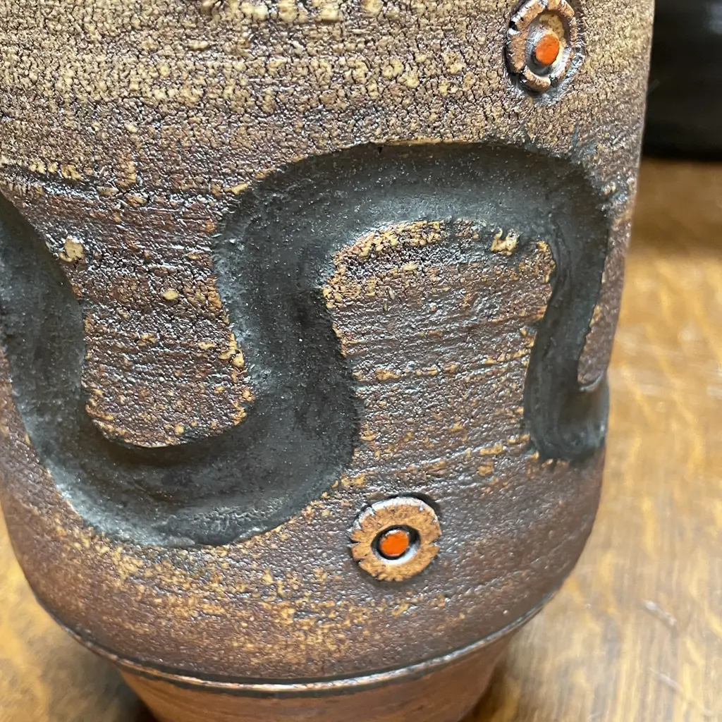 NZ Pottery Vase by Roger Brittain. Incised decoration with teal blue top. Signed. H25cm Image 1++