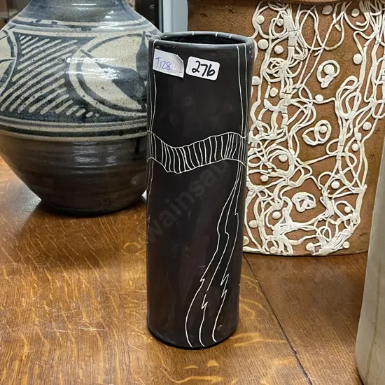 NZ Pottery Vase. Incised white lines on black ground. Signed. H28cm