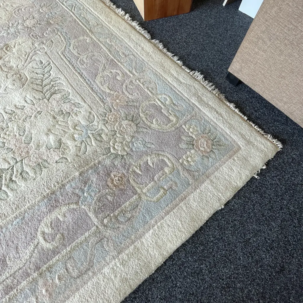 NO RESERVE Stunning Massive Floor Rug - hand knotted, plush. Some areas of damage as shown in pics. 5.05m x 3.63m Image 1++