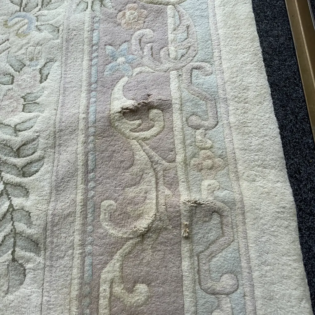 NO RESERVE Stunning Massive Floor Rug - hand knotted, plush. Some areas of damage as shown in pics. 5.05m x 3.63m Image 1++