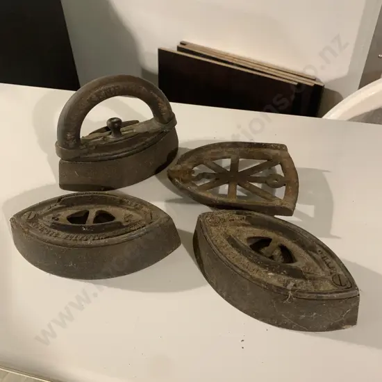 Trio of Vintage Solid Metal Irons 1/2/3 with Stand and Handle