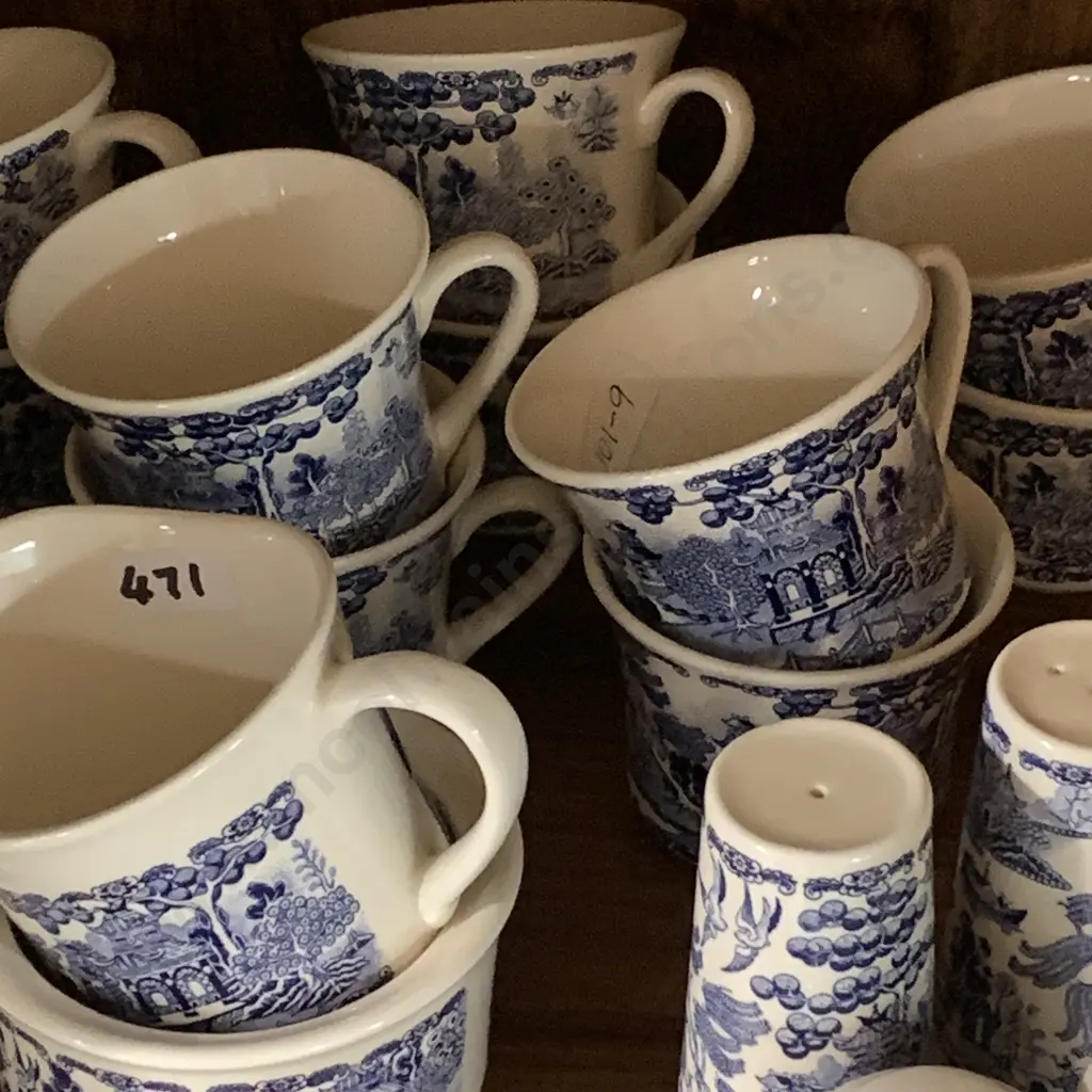 Vintage Blue Willow by Crown Lynn Cups x12, Mug x1, Sugar Bowl #1427, Creamer #6068, Salt & Pepper Shakers x 2 pairs. Image 1++