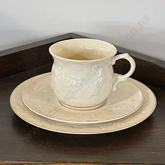 Belleek Trio "Serenity"